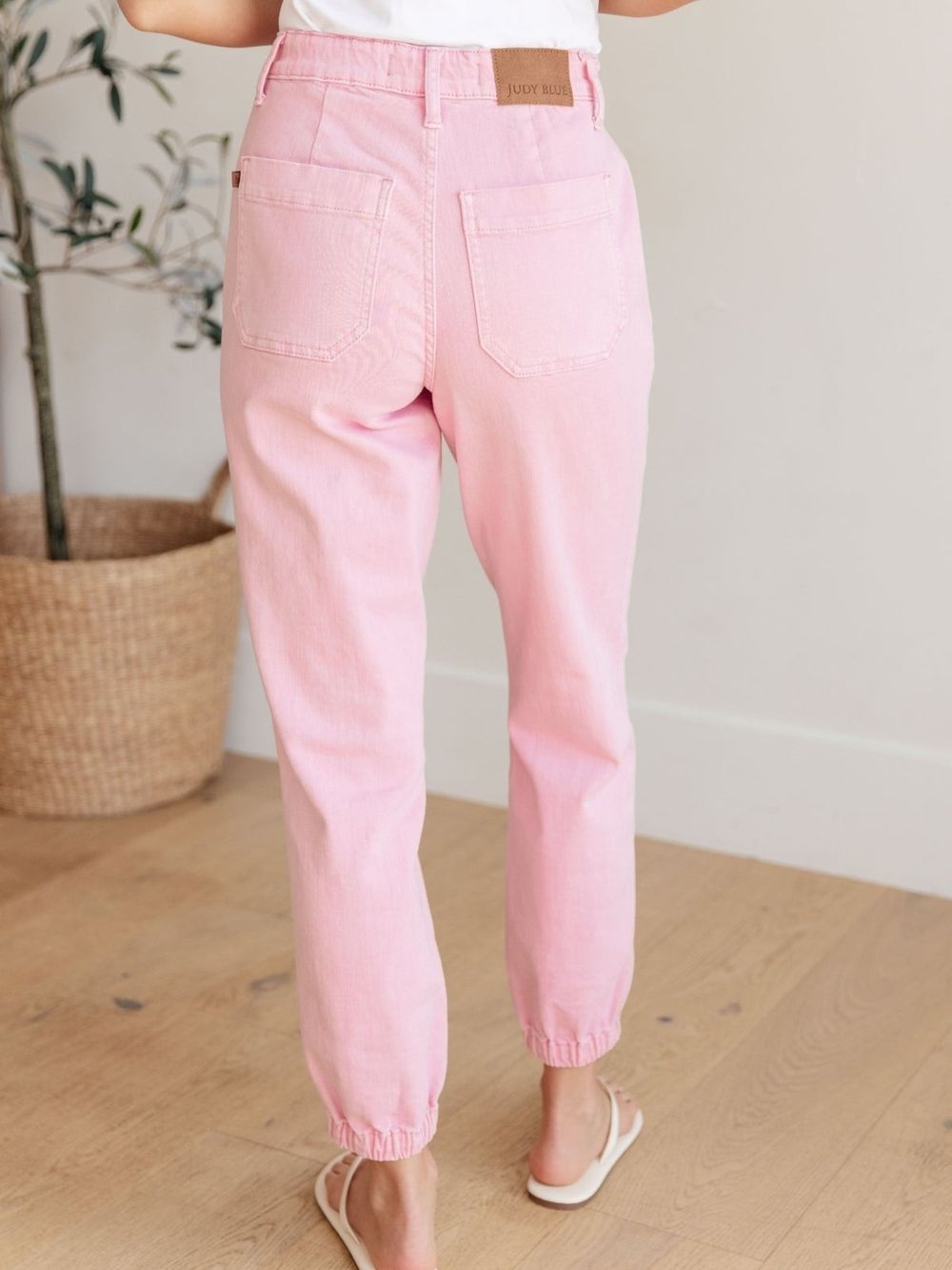 Judy Blue Womens Light Pink Regina High Rise Garment Dyed Denim Jogger Size 3/26 - Picture 2 of 16